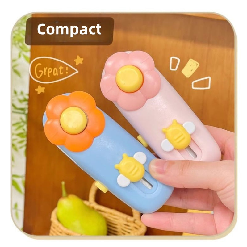 [DFC] Kitchen Home Use Magnetic Charging 2 in 1 Mini Flower Sealer Magnetic Charging Hand Press Snack Food Sealer with Cutter