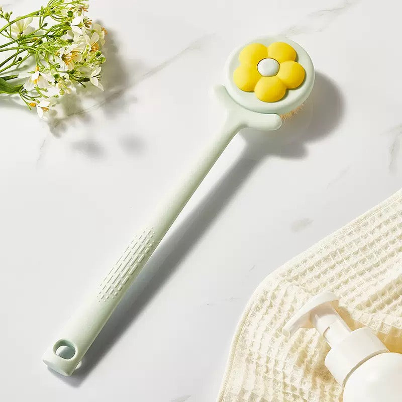 [DFC] Flower bath brush, back scrubbing wonder, long-handled bath brush, soft-bristled body brush，It weighs approximately 140g