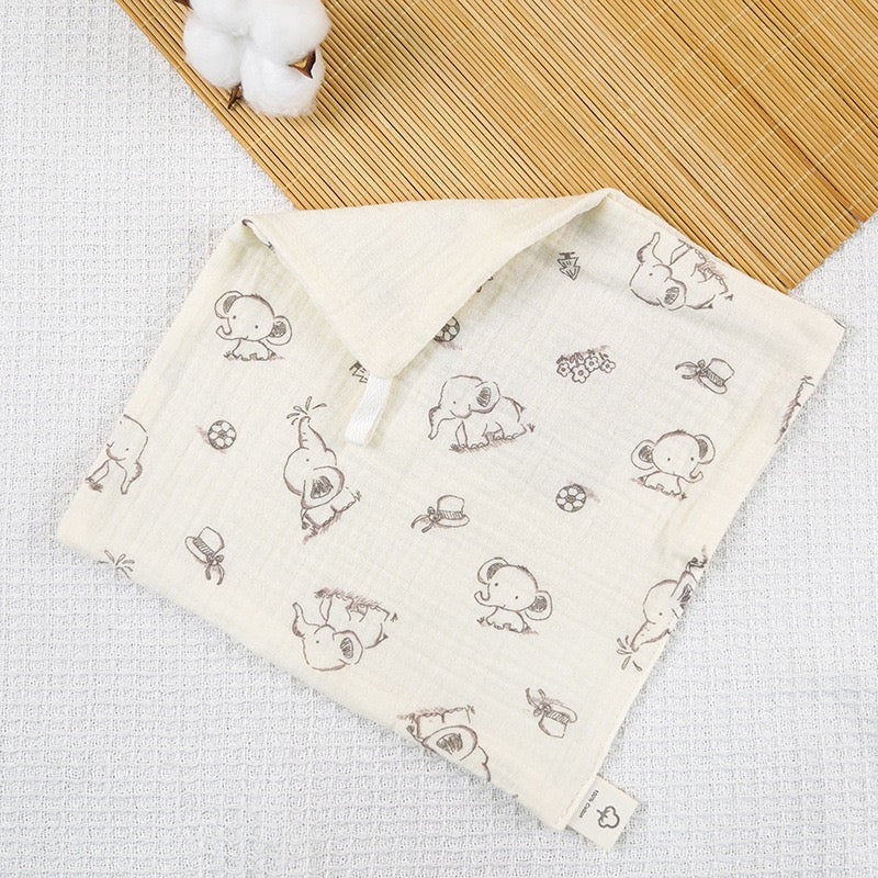 [DFC] Saliva towel Four-layer newborn baby towel Face towel Pure cotton gauze Bouncing Towel Contains two sets of clothing,weight 23g
